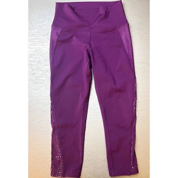 Alo Yoga High Waisted Patina Capris Stretch Purple Size Medium - Picture 1 of 3